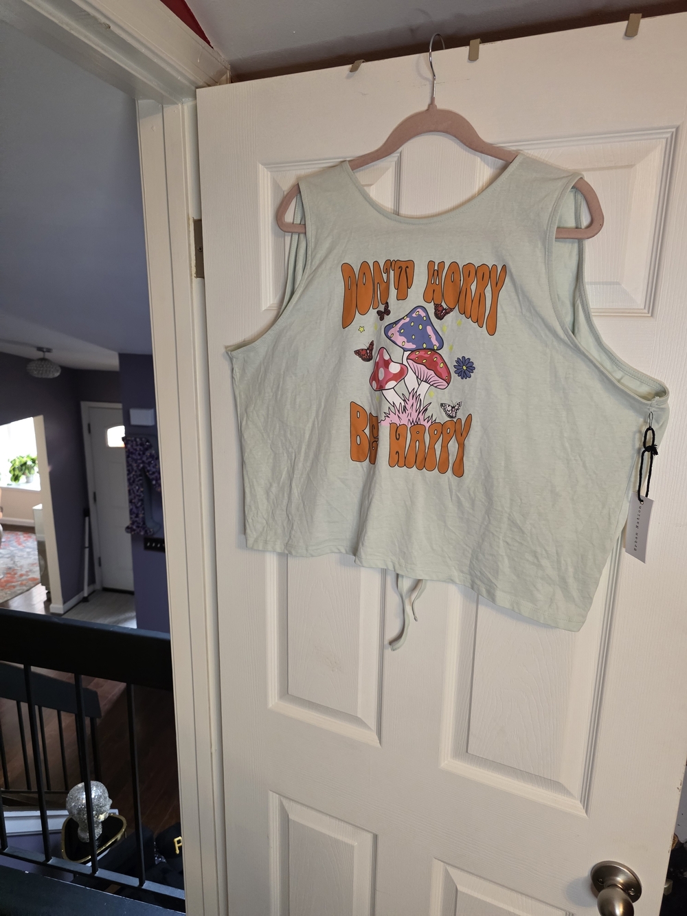 Don’t Worry Be Happy  Mint Graphic Tank Top